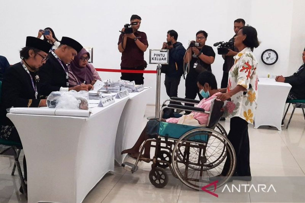 Bawaslu DKI gandeng partisipan didik untuk wujudkan pemilihan kepala tempat yang mana demokratis