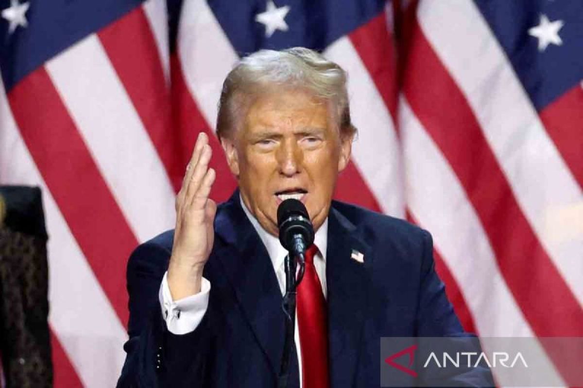 Trump ancam BRICS agar permanen bertransaksi pakai dolar Negeri Paman Sam