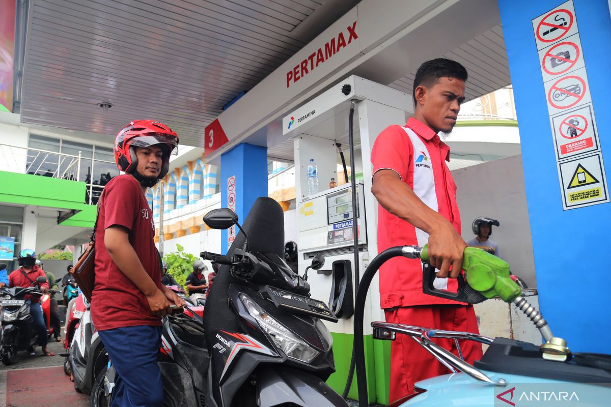 BBM naik per 1 Desember 2024, ini komparasi tarif jual Pertamina dan juga Shell